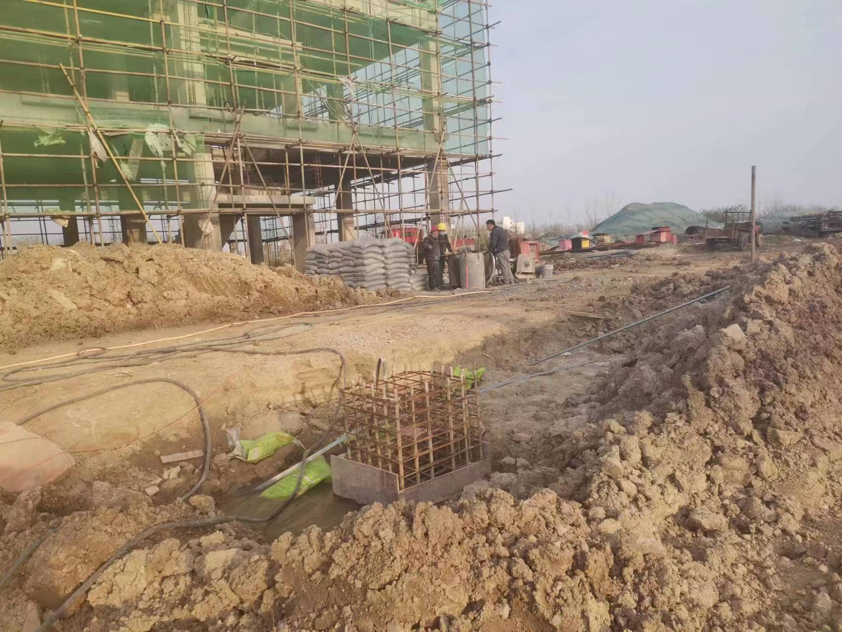 潜山当桥梁出现裂缝的时候应该及时加固修补